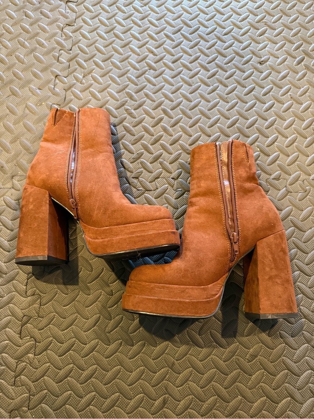 Steve Madden Platform Suede Ankle Boots in Rust